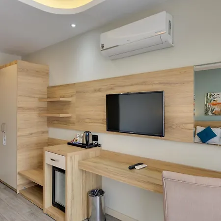 Marti Beach Hotel Hotel 4*