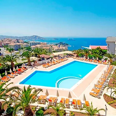 Hotell Marti 4*