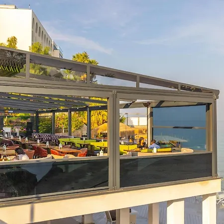 Marti Prime Отель Кушадасы